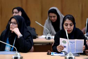 گردهمایی دانشجویی گرامیداشت روز پژوهش